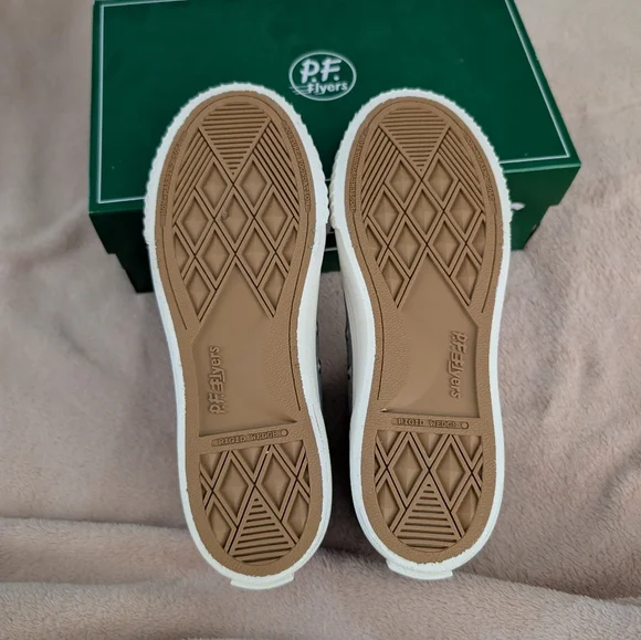 NWT PF Flyers Center Hi Canvas Sneakers In Ultimate Gray Mens 7.5 / Women's 9 - Picture 12 of 14